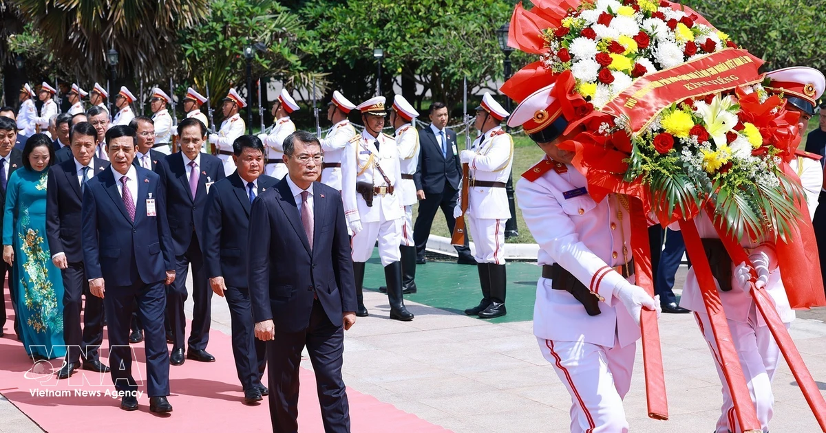 Vietnamese PM arrives in Laos for official state visit