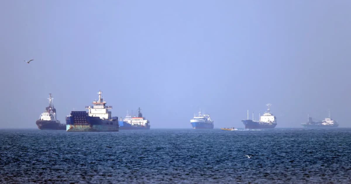 Iran Laporkan Kemajuan Signifikan dalam Rundingan dengan Oman Mengenai Selat Hormuz
