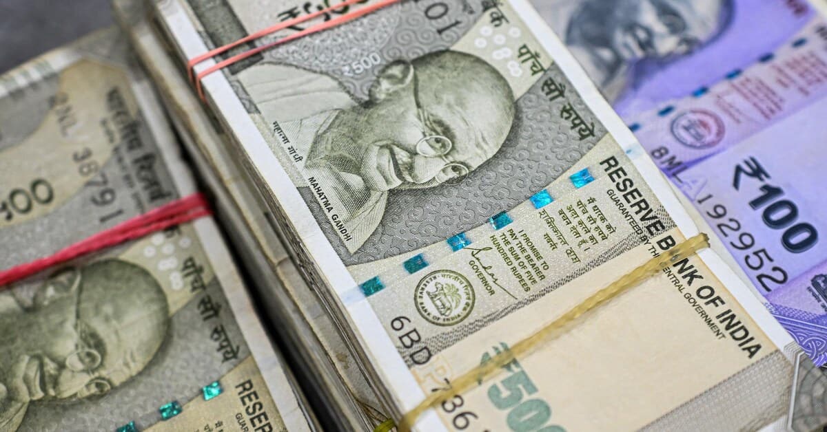 Indian banks' unhedged FX exposure on overseas deposits pressures rupee