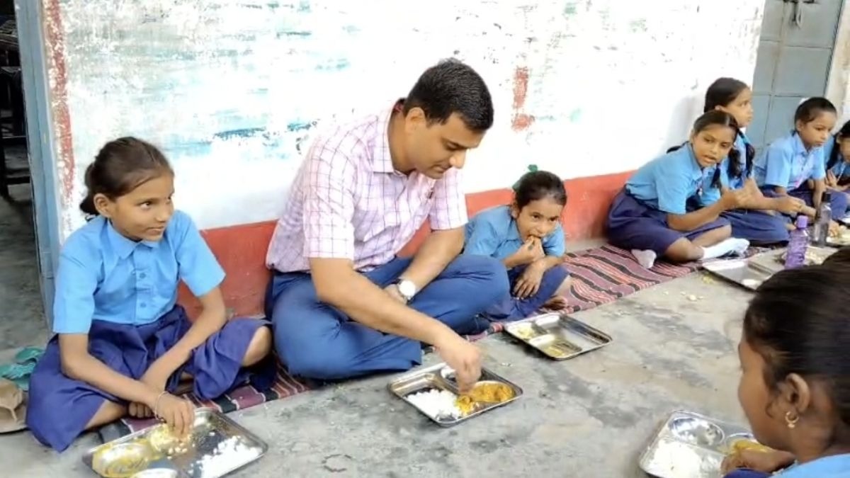 Bihar District Magistrate Joins Students for Mid-Day Meal, Washes Own Plate
