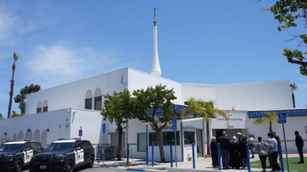 FBI alerted California mosque shooter's parents before attack