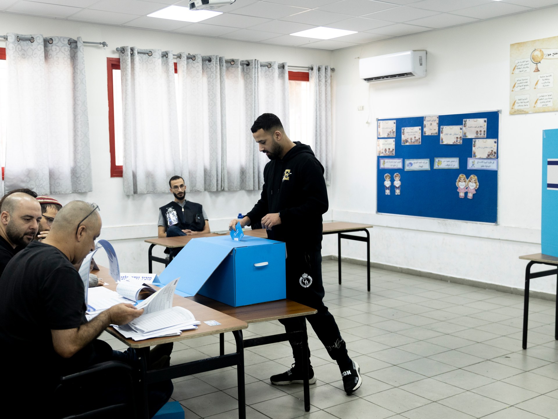 Arab parties poised for record gains in Israeli parliamentary elections