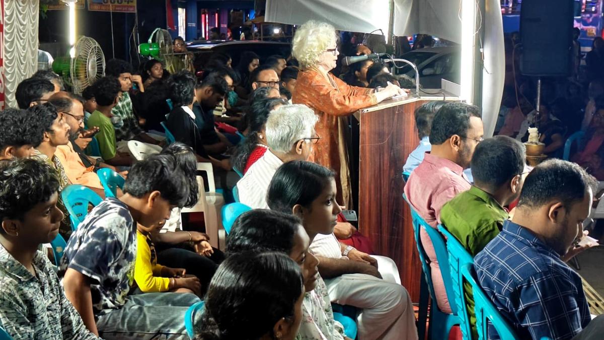 Writer Joseph rallies students against democratic crackdown at Thrissur sit-in