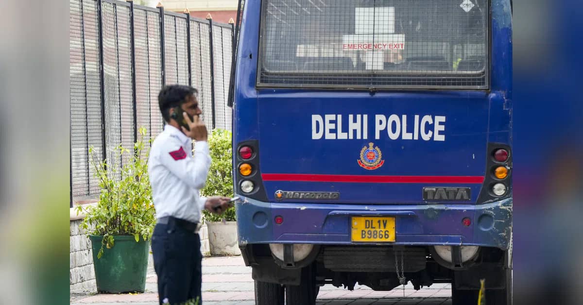 Delhi Police file 25 FIRs against SIR protesters, name Congress leaders