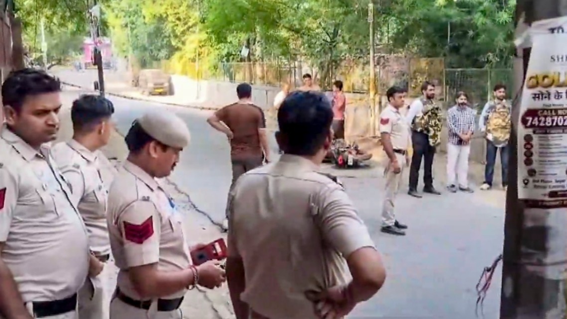 दिल्ली के कालकाजी गैंगरेप मामले में आरोपियों द्वारा सबूत मिटाने की कोशिश