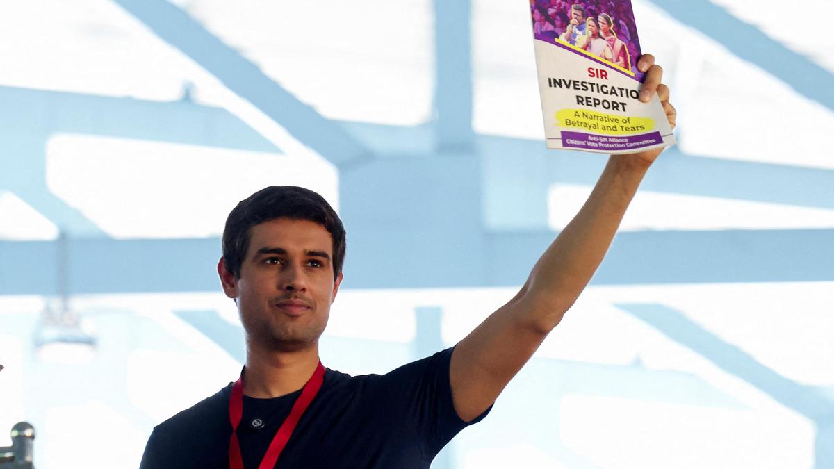 YouTuber Dhruv Rathee Released After Detention in Delhi Protest Crackdown
