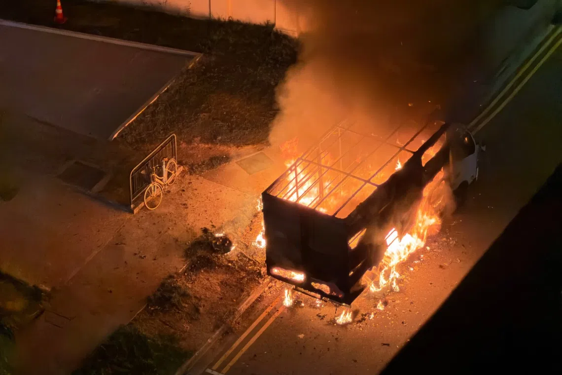 Lorry engine catches fire on Race Course Road; no casualties