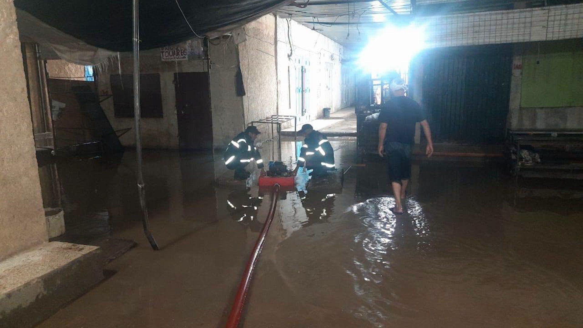 Heavy rains trigger widespread flooding across southeastern Algeria