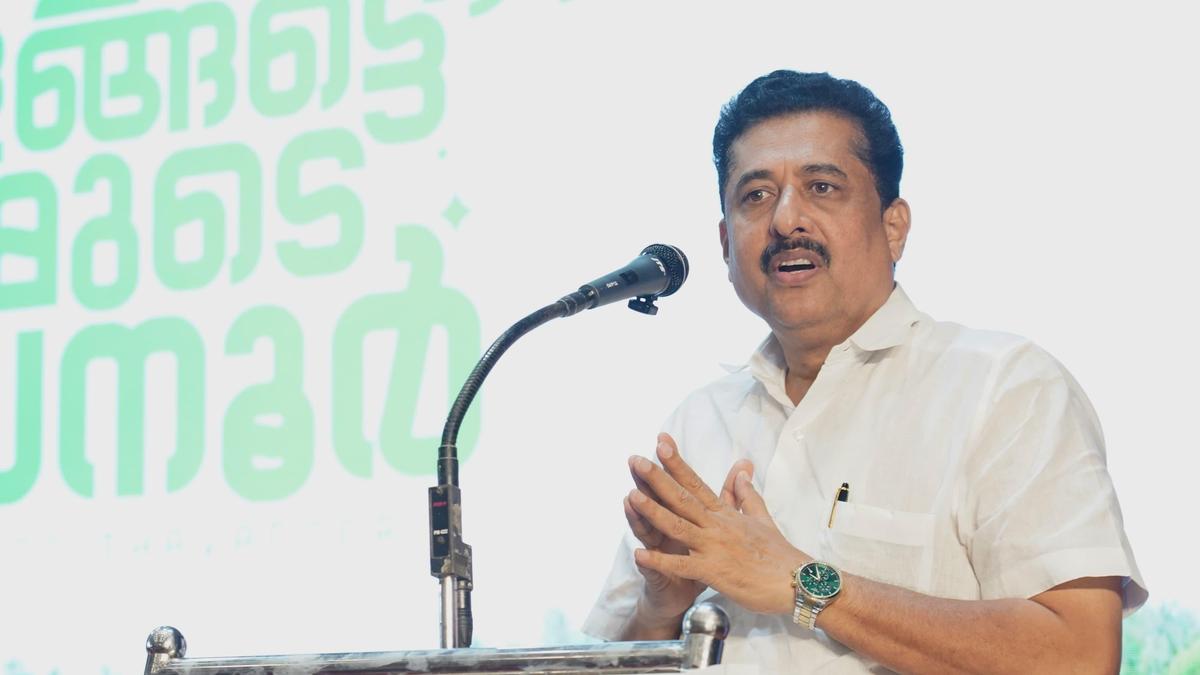 Kerala government to carefully examine Waqf Board reconstitution options