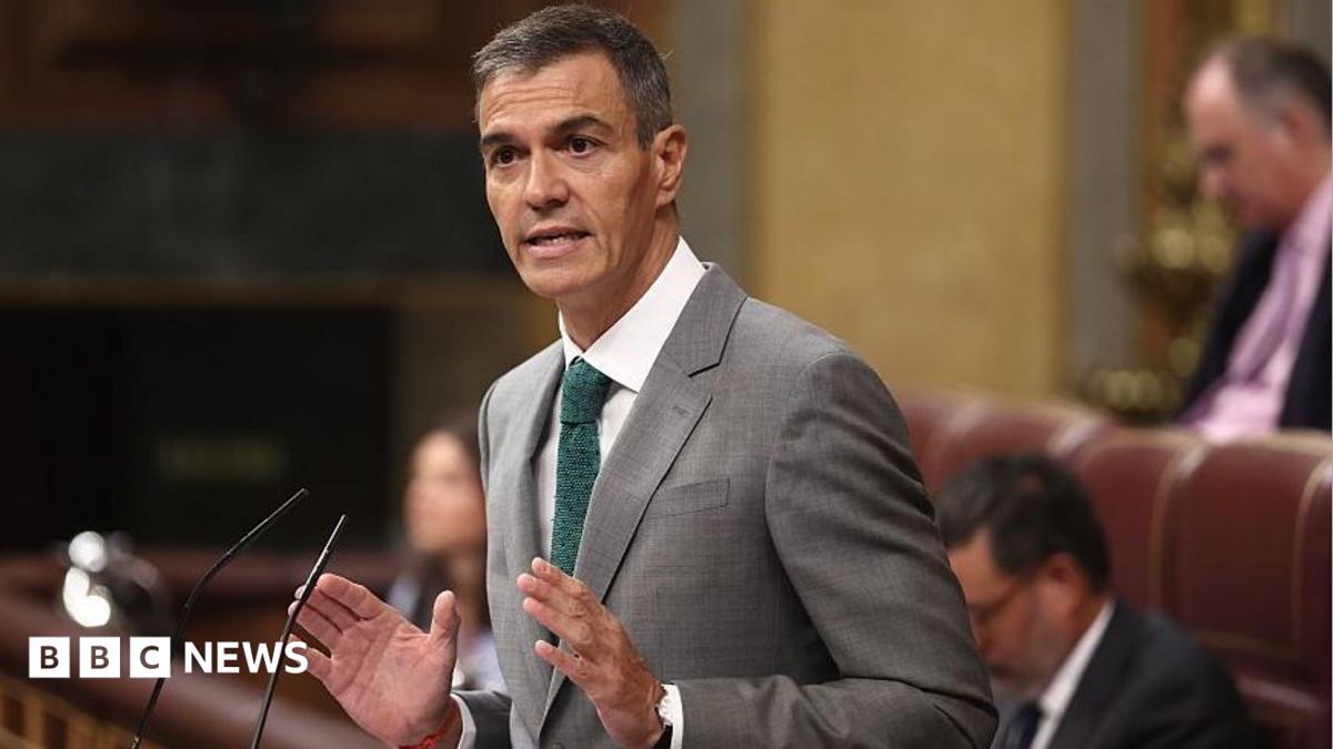 Spanish PM denies advance warning of Ceuta migrant crisis
