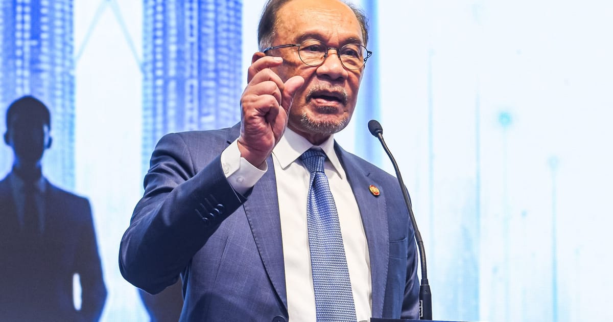 Anwar bakal berbincang dengan Loke mengenai jawatan menteri pengangkutan