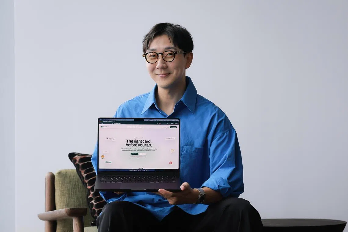 Singaporean Launches AI-Powered Tool to Optimise Credit Card Rewards