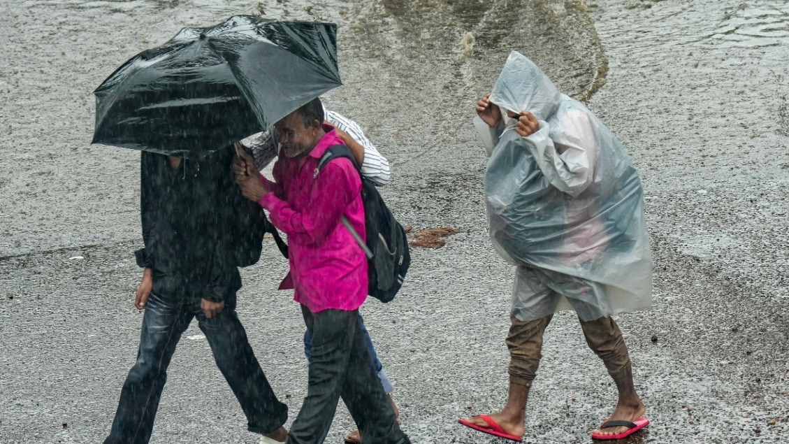 Delhi-NCR breaks October rainfall record as temperatures plummet