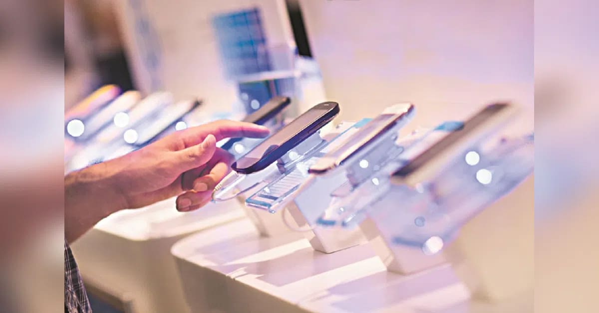 Four Indian firms eye Centre's new ₹62,500 crore mobile manufacturing scheme
