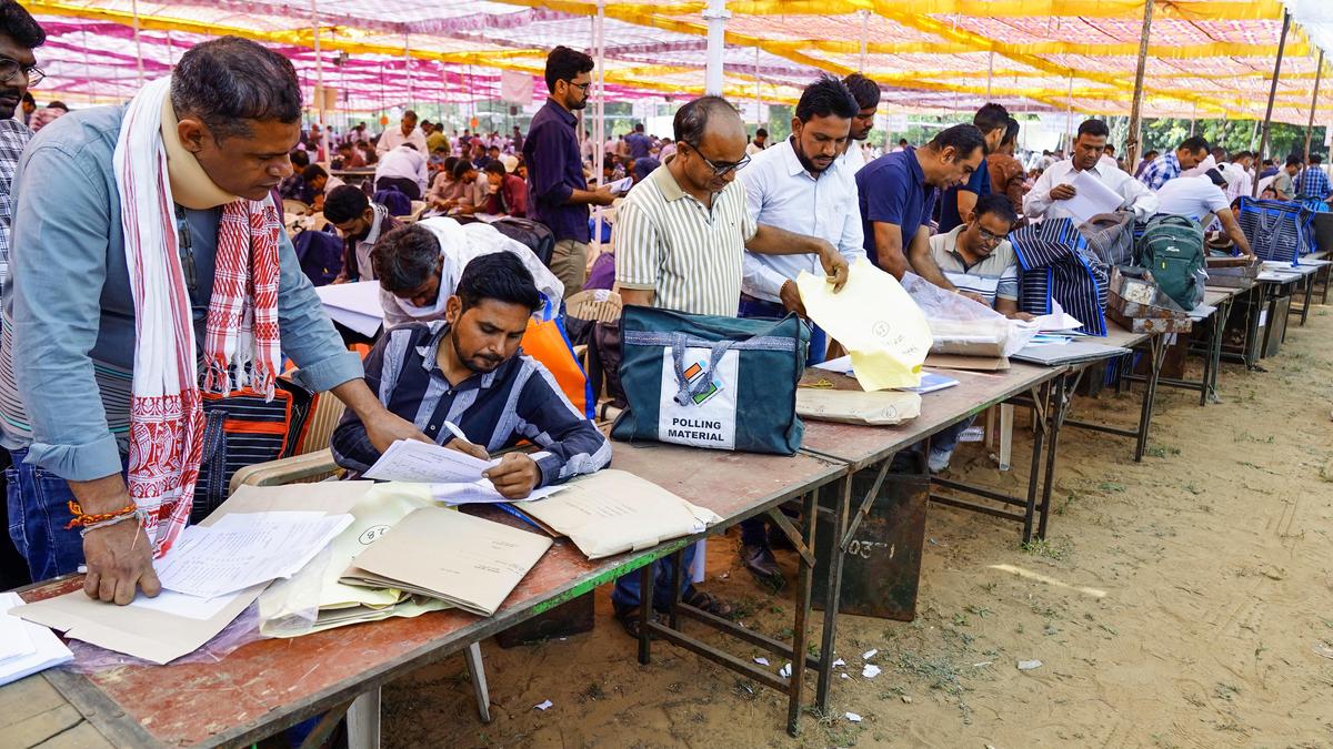 Rajasthan's second phase panchayat elections begins amid EVM glitches