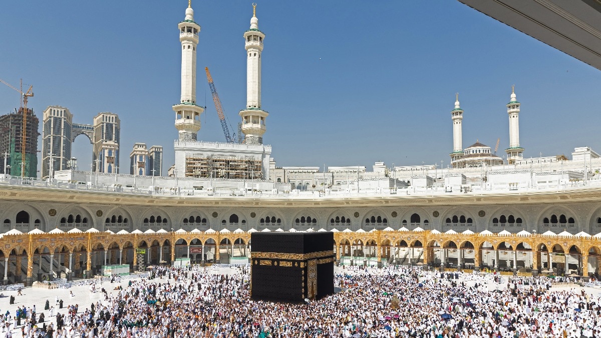 34 Kashmiri pilgrims stranded in Saudi Arabia after flight cancellations