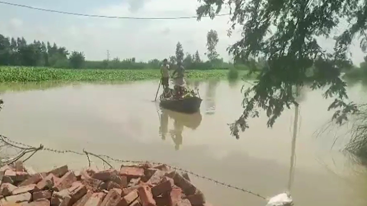 Ghaghara River Floods Five Villages in Uttar Pradesh's Gonda District