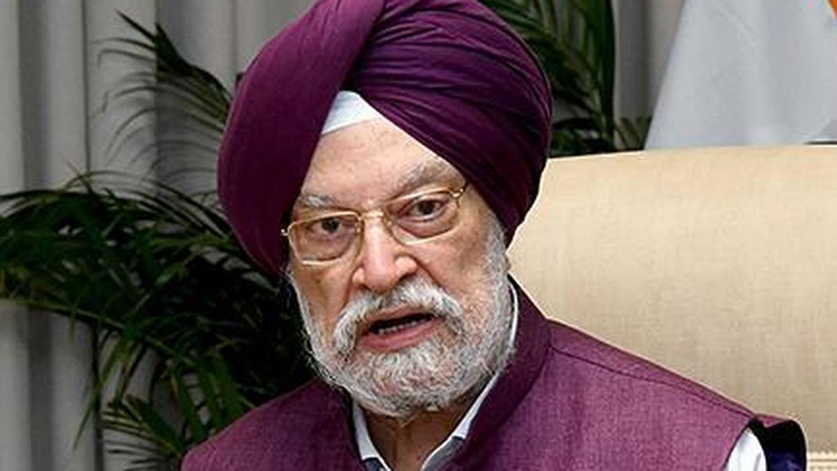 मध्य प्रदेश राज्यसभा उपचुनाव के लिए पुरी ने भरे नामांकन पत्र