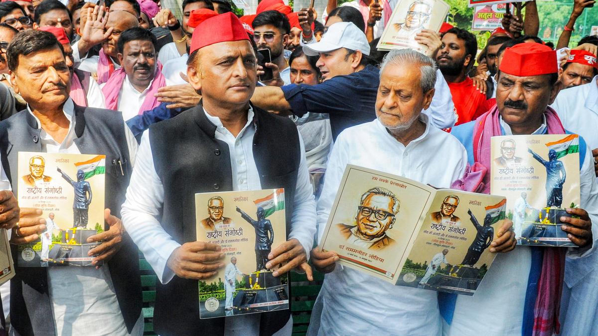 Akhilesh Yadav accuses Election Commission of bias toward BJP