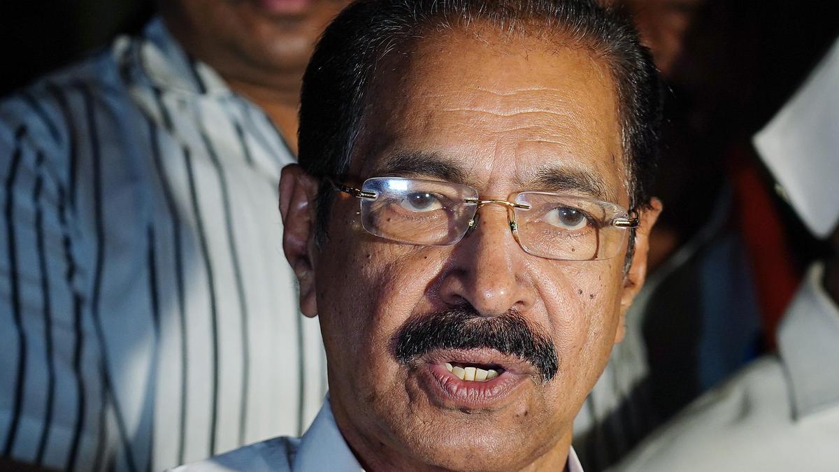 Congress removes official over controversial post targeting Chief Justice