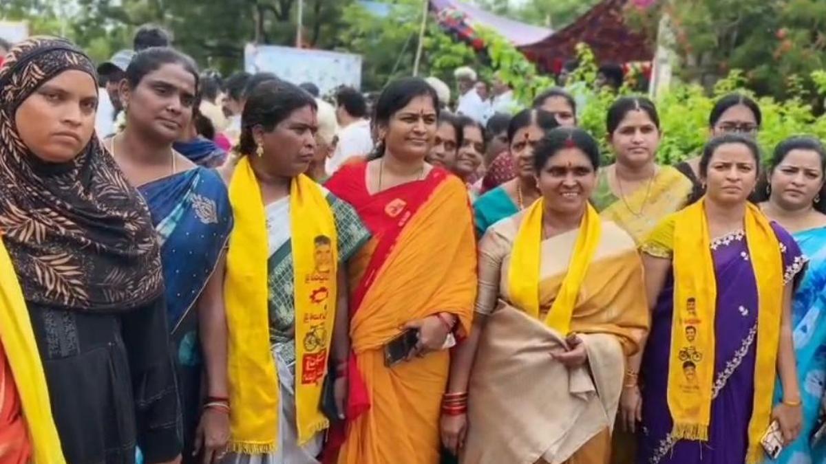 पुलिवेंदुल चुनाव: तेलुगु देशम पार्टी का परिवार-केंद्रित वर्चस्व तोड़ने का प्रयास