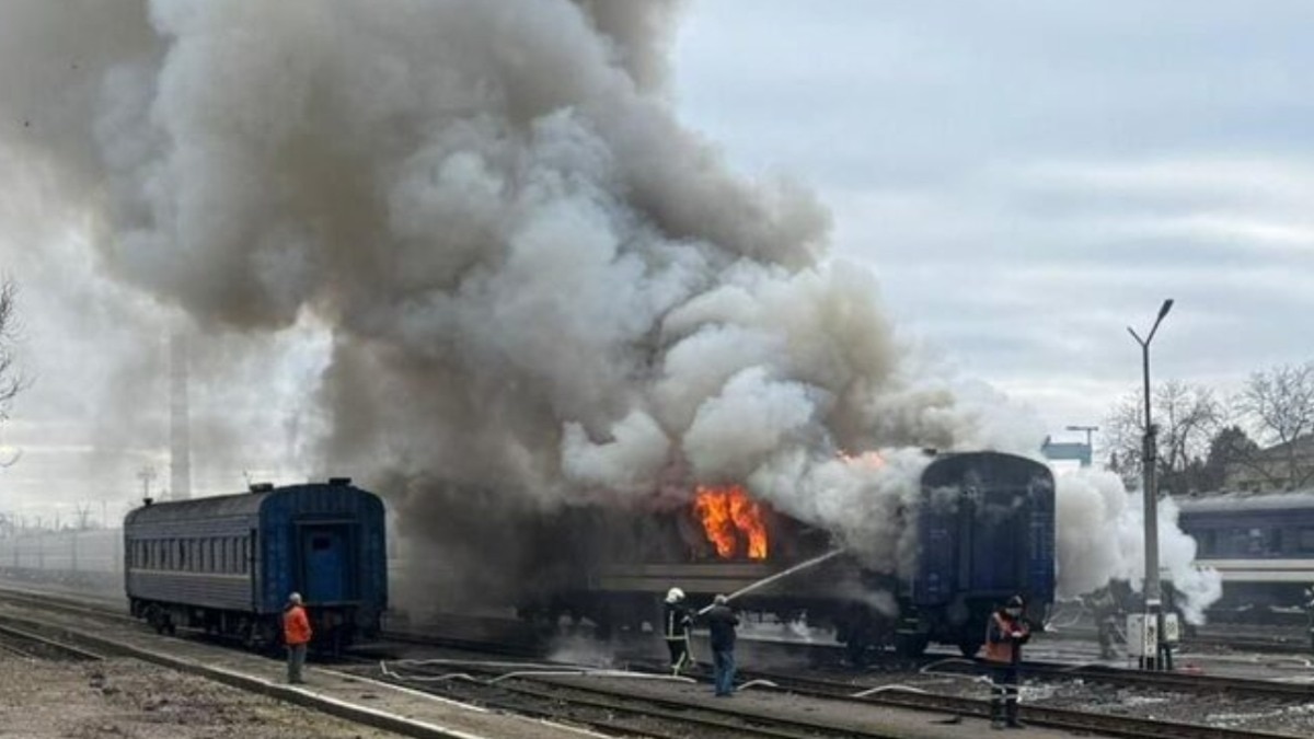 Russian strikes devastate Ukraine's rail network, threatening supply lines