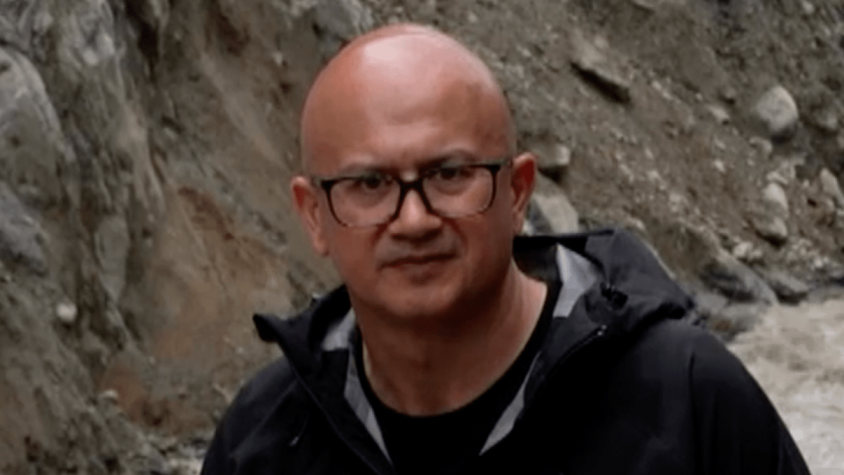 Rescue teams search Nepal hydropower tunnels for missing workers