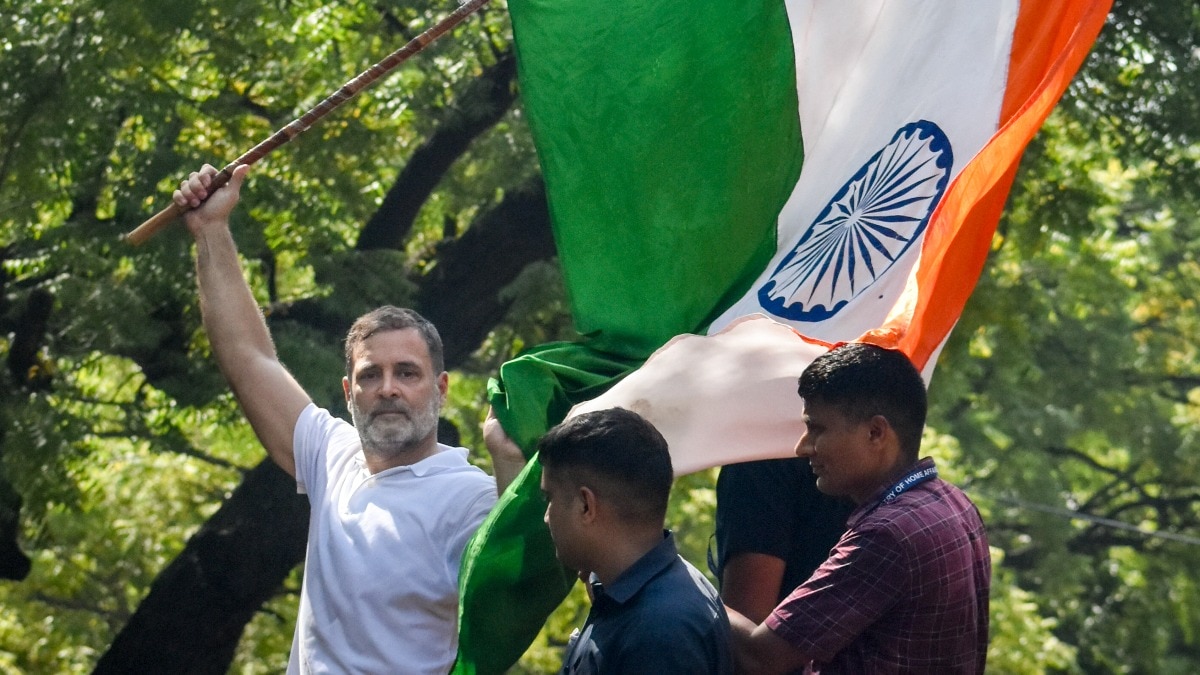 Gandhi launches scathing attack on PM over alleged treason