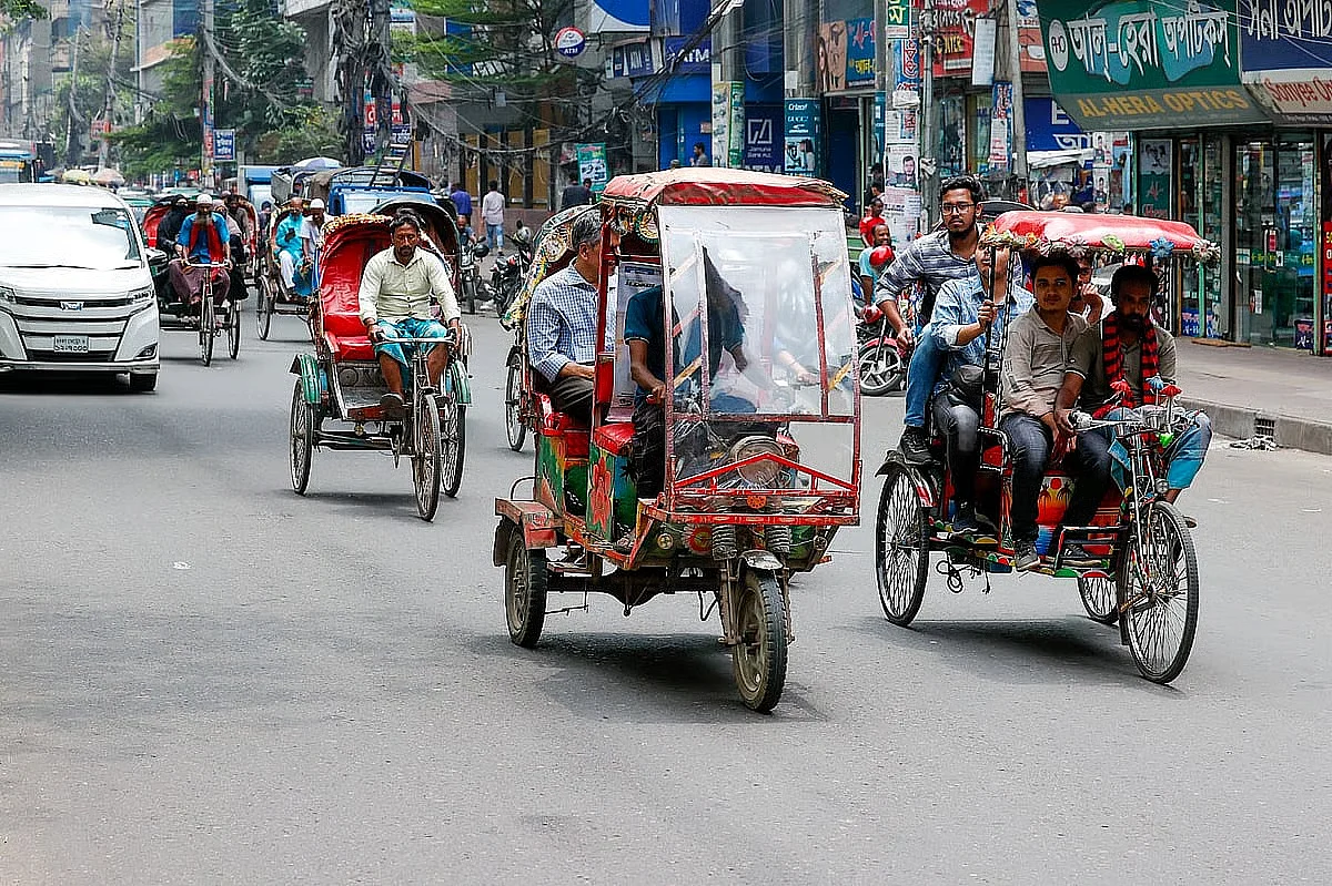 ব্যাটারিচালিত রিকশায় নতুন নিয়ম: অননুমোদিত যানবাহন শহরে নিষিদ্ধ
