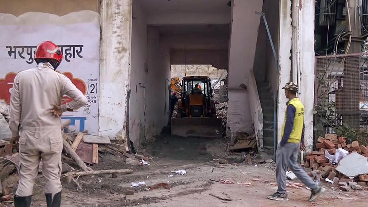 Father and son die as dilapidated building collapses in Delhi