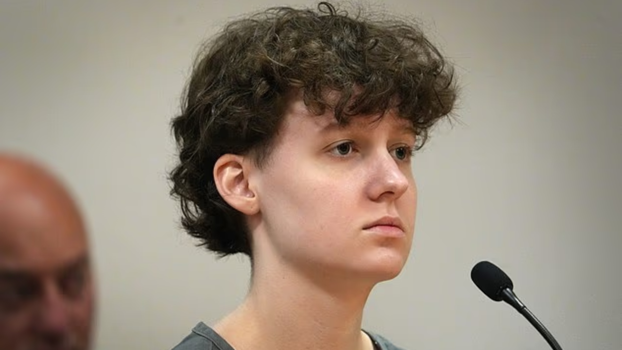 US teen sentenced to 50 years for killing mother, boyfriend