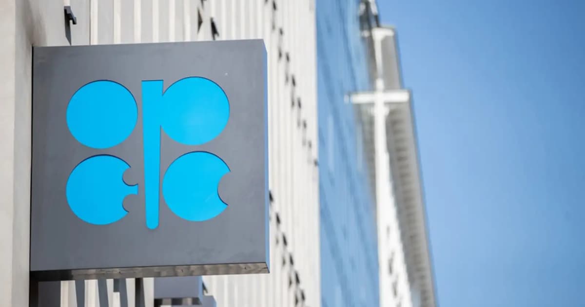 China's crude demand shifts power balance in global oil markets