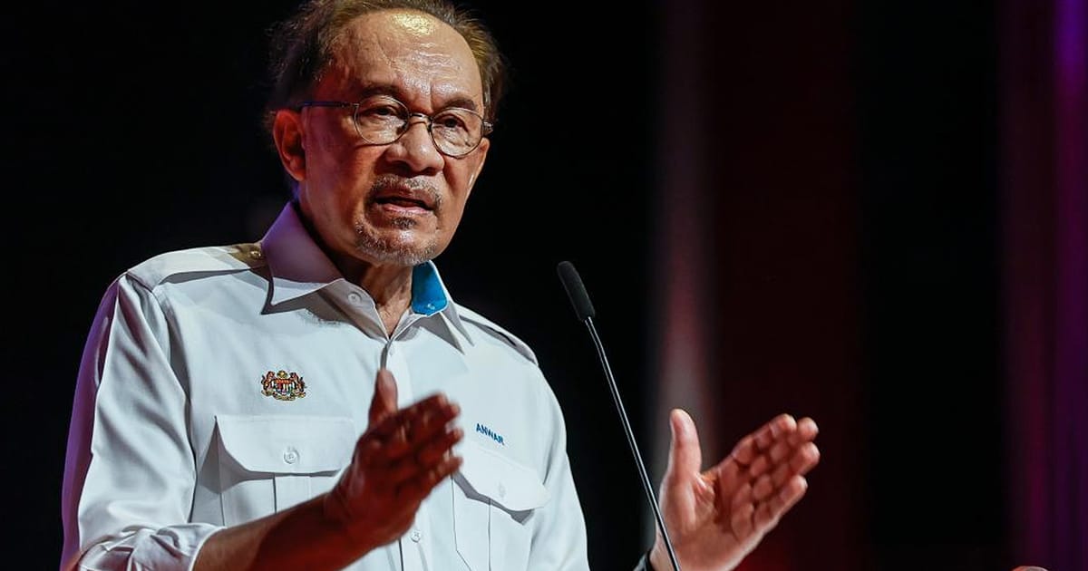 PM Kritik Syarikat Besar Untung Besar Tetapi Bayar Gaji Rendah