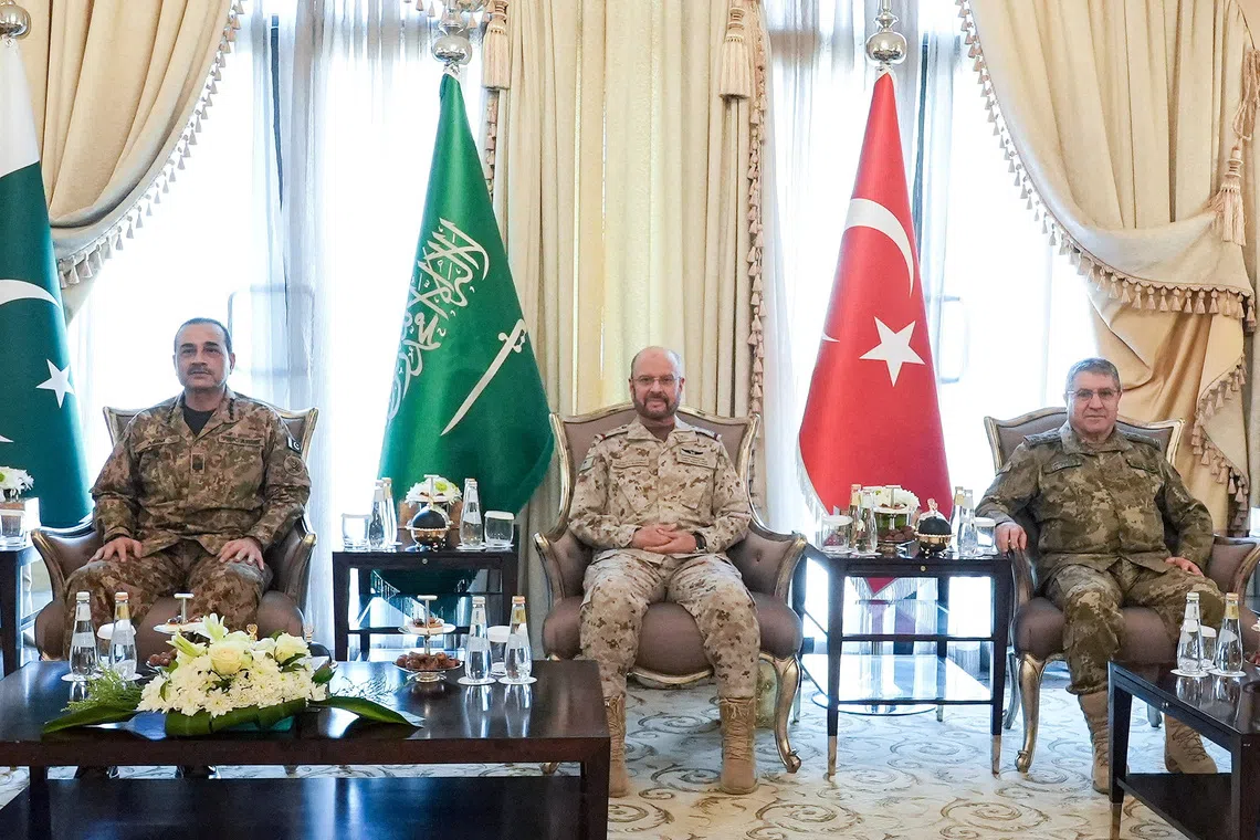 Pakistan, Saudi Arabia, Turkey to deepen military cooperation