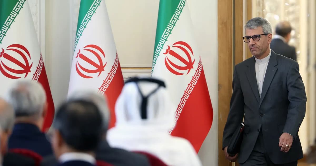 Iran Kecam Keputusan Perancis Mengusir Diplomat Sebagai 'Haram'