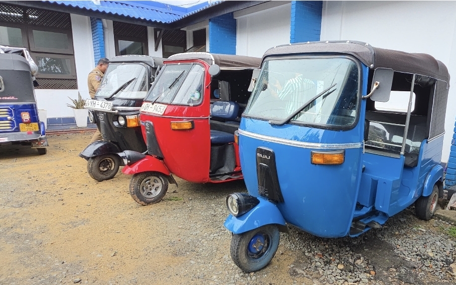 Police recover three stolen three-wheelers in Galle crackdown