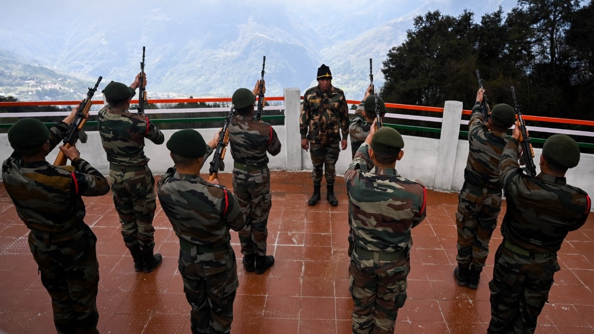भारत में नकली खबरों का प्रसार, चीन-पाकिस्तान की साइबर रणनीति का संदेह