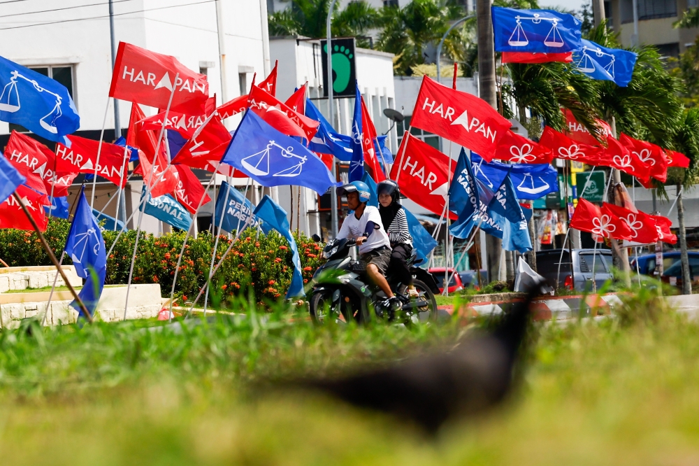 Umno and PAS unite for Melaka state election contest