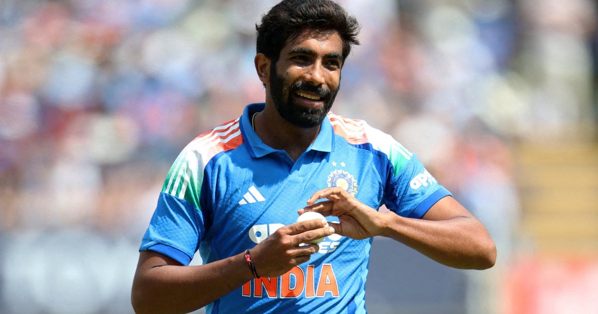 Shastri advocates measured Bumrah workload ahead of ODI World Cup