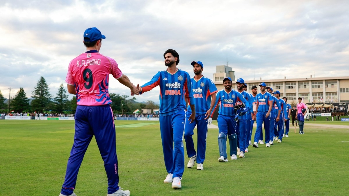 Japan's Thrilling Loss to India Impresses Former Tokyo Minister