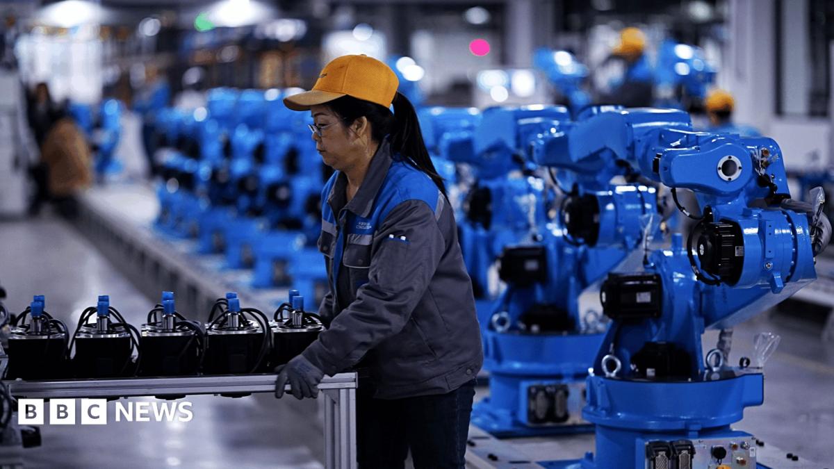 Industrial robots transform China's manufacturing landscape at rapid pace