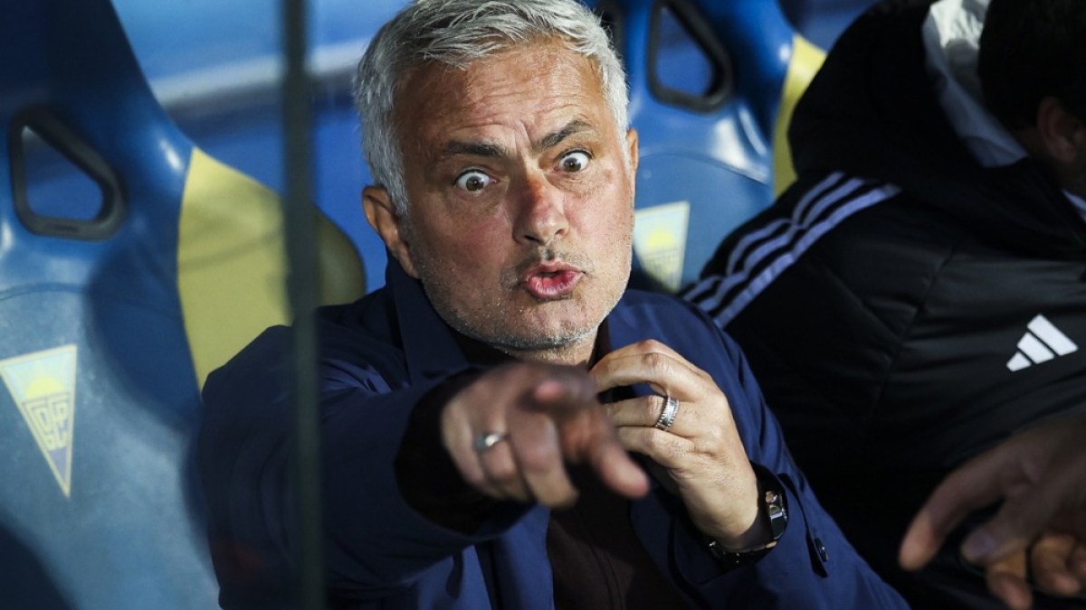 Mourinho says Real Madrid didn't need Barcelona's Rodri signing