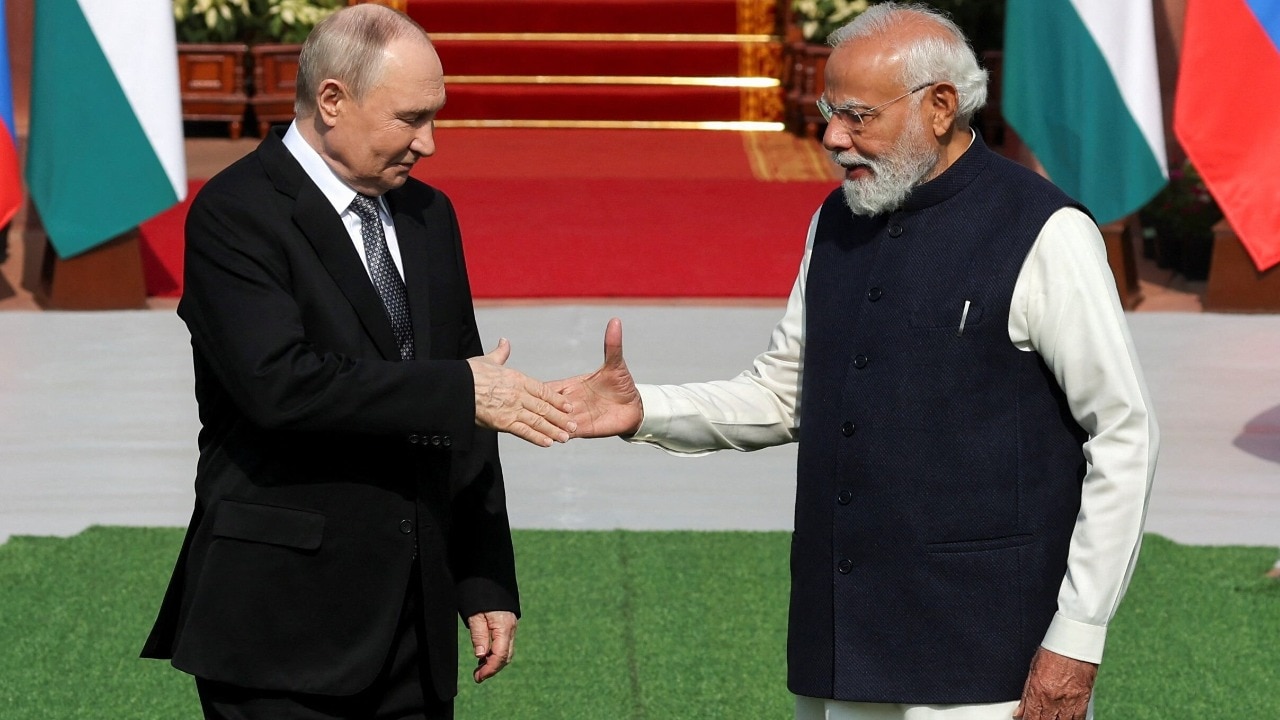 Putin credits Modi's personal attention for surge in India-Russia trade