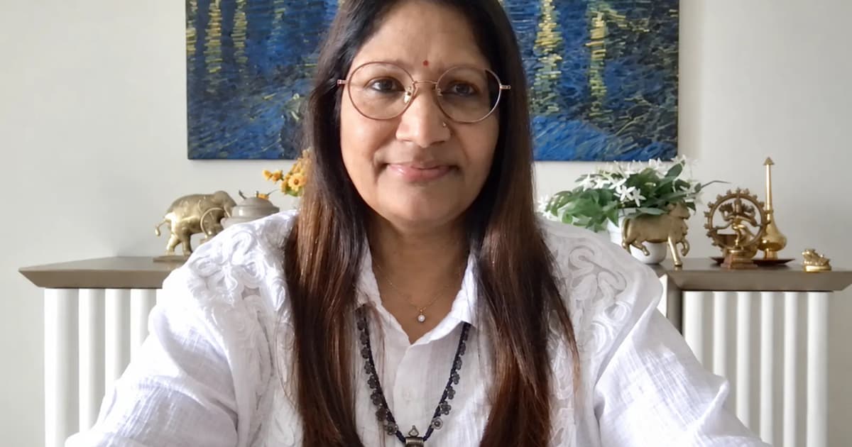Cucu Cari Akar: Memoir Seorang Wanita Jejak Warisan Tamil Nenek Moyangnya