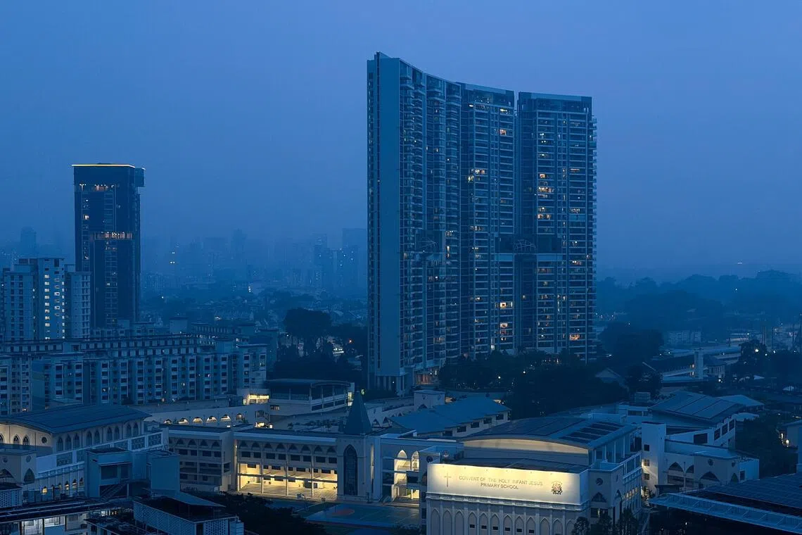 Singapore air quality deteriorates as PSI enters unhealthy territory