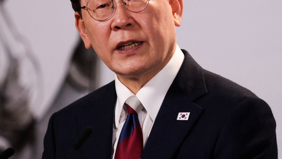 Seoul demands apology from Kyiv over disclosure of North Korean prisoners