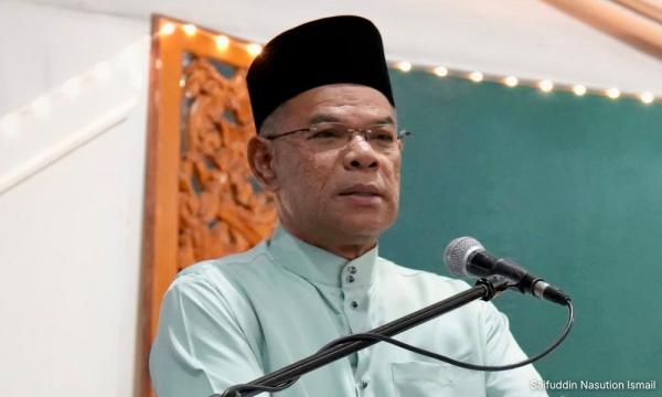 Harapan Cari Kerjasama BN untuk Pilihan Raya Melaka; Dua Ditahan atas Insiden Bendera