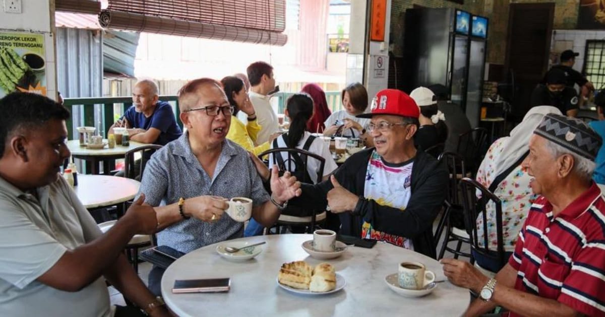 Kedai Kopi Hai Peng: Warisan 86 Tahun Semangat Kemerdekaan dan Kebersamaan
