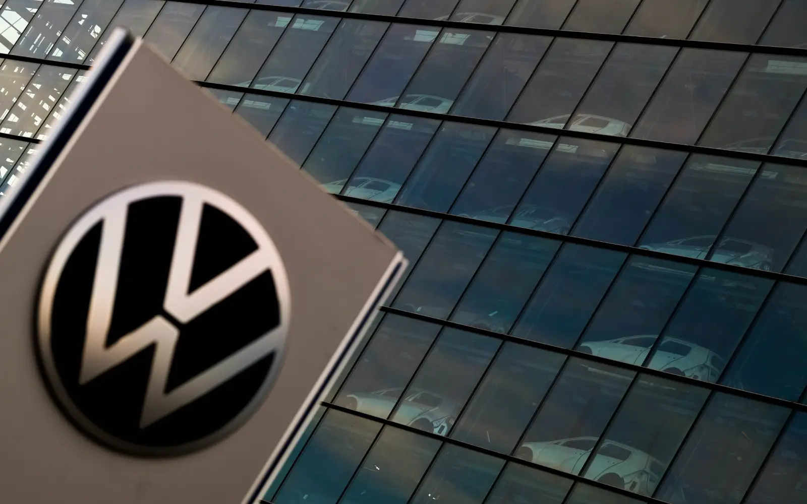 Volkswagen Rugi €5.8 Bilion Tertekan Persaingan Ketat Pasaran China