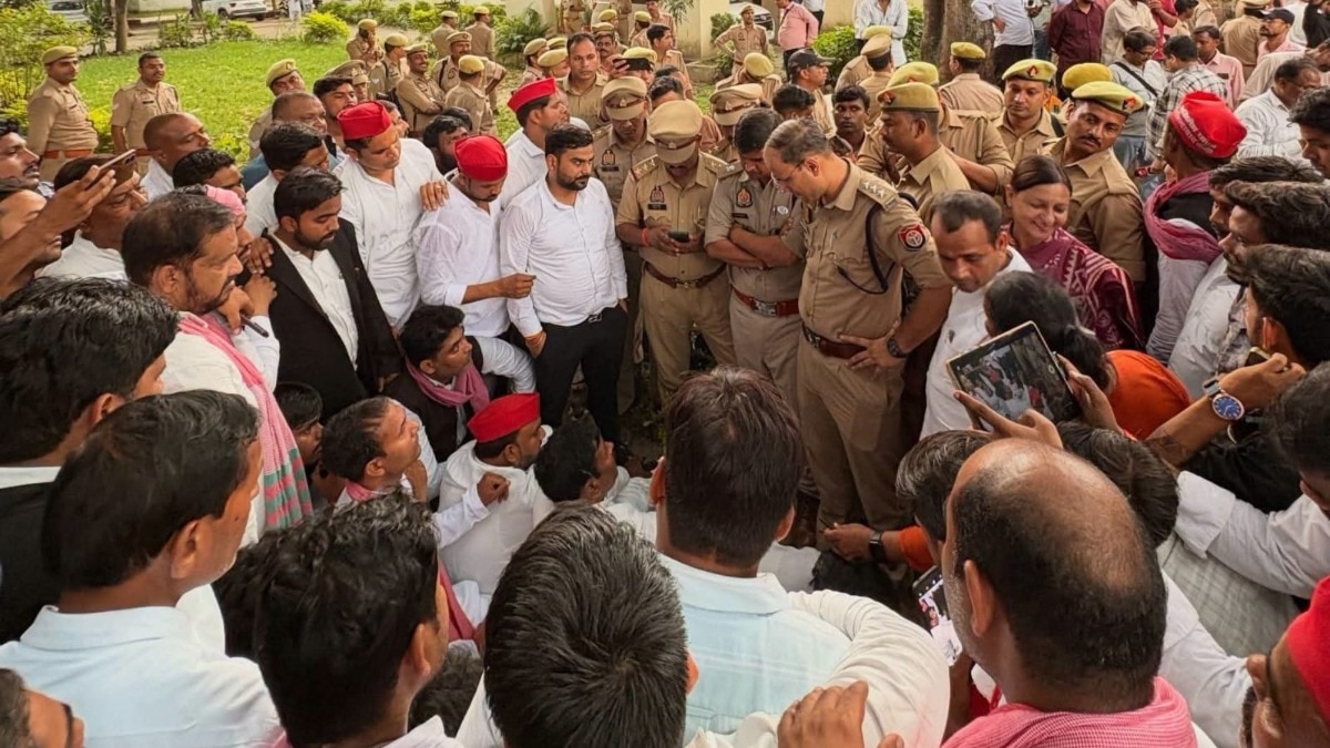 Student group clash in Raibareli escalates into political row